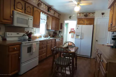 3415 Springbrook Ln, Lansing, MI 48917 photo 8