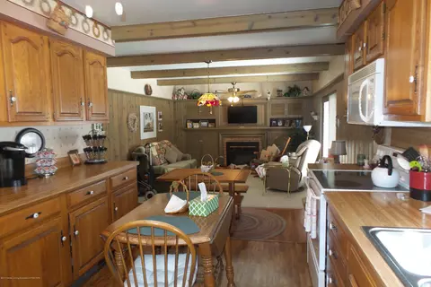 3415 Springbrook Ln, Lansing, MI 48917 photo 11