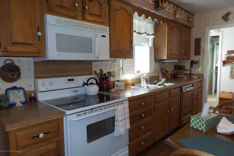 3415 Springbrook Ln, Lansing, MI 48917 photo 7