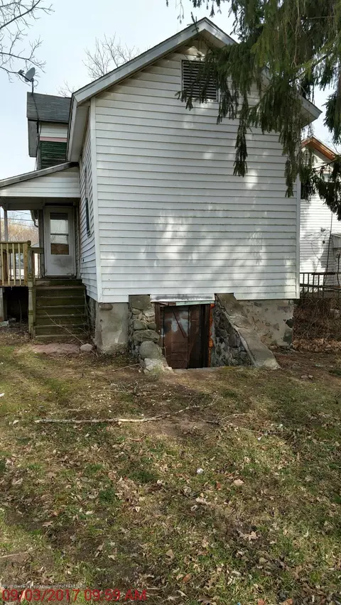 505 Brook St, Eaton Rapids, MI 48827 photo 11