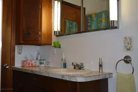12325 Center Rd, Bath, MI 48808 photo 16