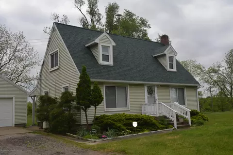 12325 Center Rd, Bath, MI 48808 photo 1