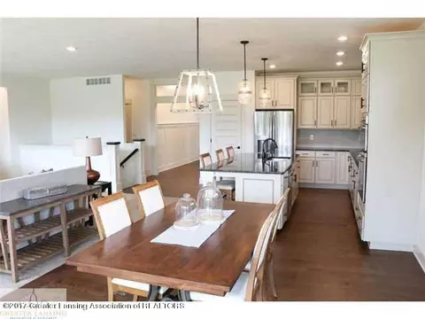 2804 Carnoustie, Okemos, MI 48864 photo 10