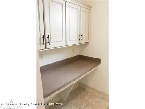 2804 Carnoustie, Okemos, MI 48864 photo 5
