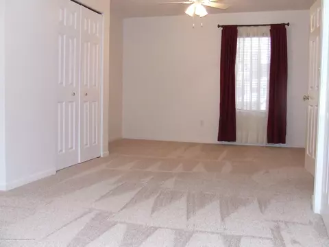 1046 Maycroft Rd, Lansing, MI 48917 photo 10