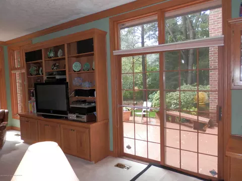 1843 Cimarron Dr, Okemos, MI 48864 photo 17