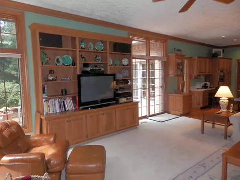 1843 Cimarron Dr, Okemos, MI 48864 photo 18