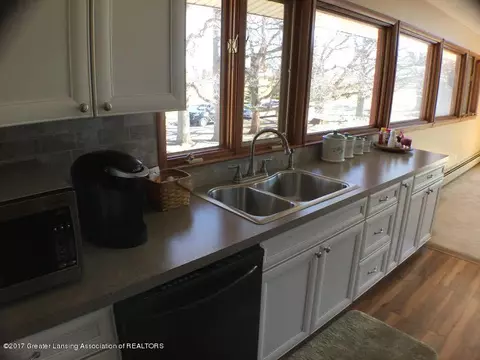 4995 E Taft, Saint Johns, MI 48879 photo 11