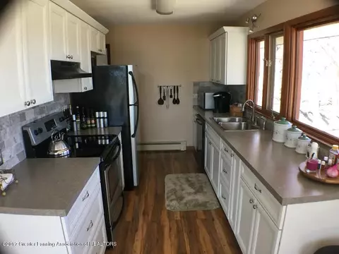 4995 E Taft, Saint Johns, MI 48879 photo 10
