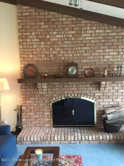 1140 Woodside Dr, Haslett, MI 48840 photo 8