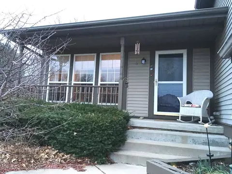 12832 Ontonagon, Dewitt, MI 48820 photo 2