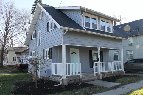 124 E Stoddard, Charlotte, MI 48813 photo 1