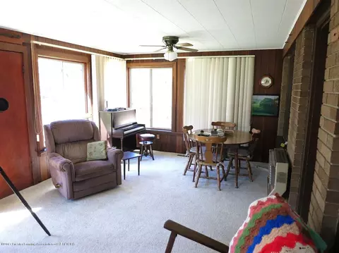 1481 W Webb Rd, Dewitt, MI 48820 photo 9