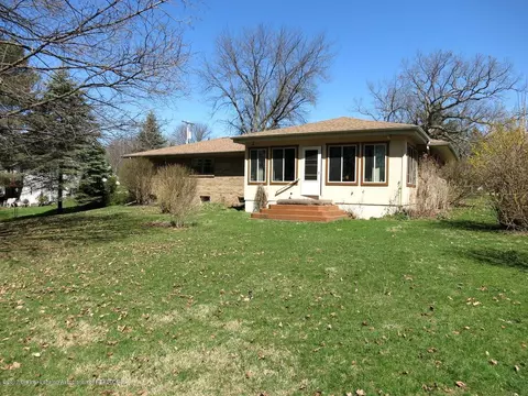 1481 W Webb Rd, Dewitt, MI 48820 photo 2