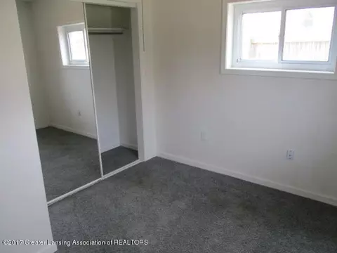 1351 Hickory Is, Haslett, MI 48840 photo 8