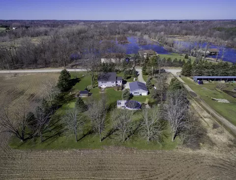 13959 Beardslee Rd, Perry, MI 48872 photo 24