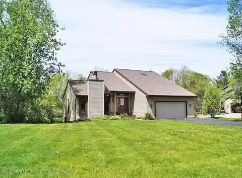 167 E Newman Rd, Williamston, MI 48895 photo 2