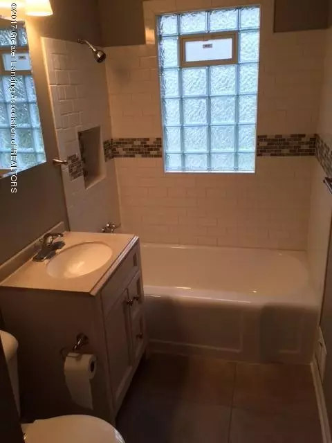 809 Andrus Ave, Lansing, MI 48917 photo 7