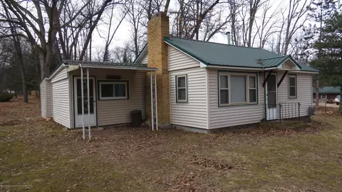 3525 Woods Rd, Harrison, MI 48625 photo 16