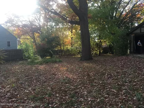 1234 Dakin St, Lansing, MI 48912 photo 21