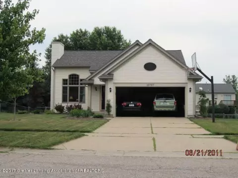 12727 Houghton Dr, Dewitt, MI 48820 photo 1