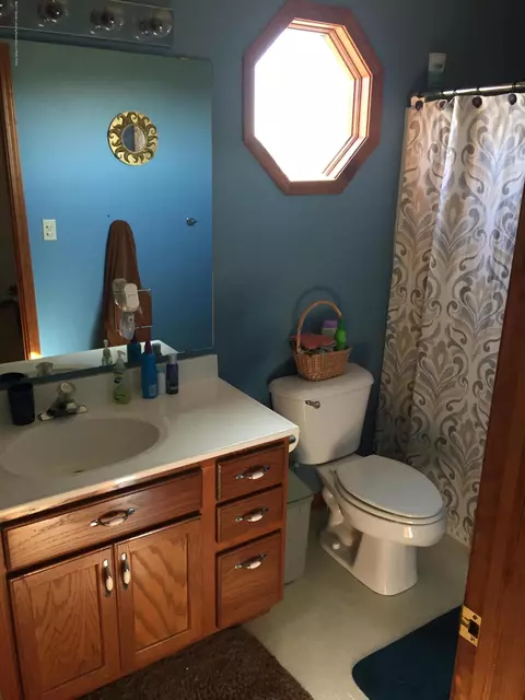 2032 Miller Hwy, Olivet, MI 49076 photo 22