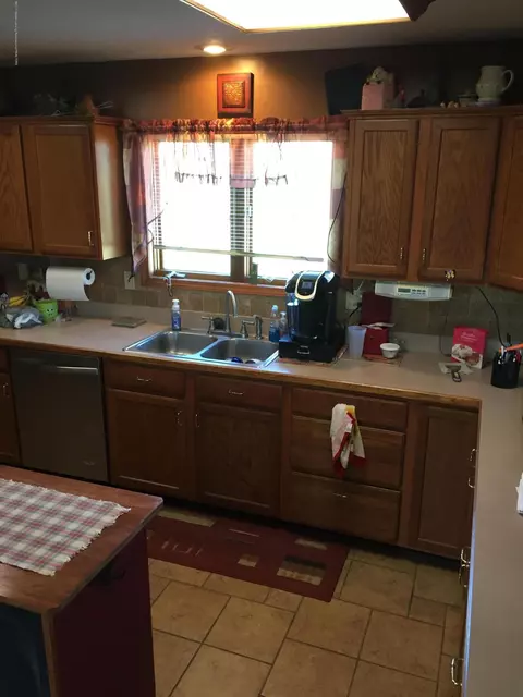 2032 Miller Hwy, Olivet, MI 49076 photo 6