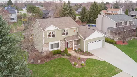 640 Canoga Ln, Haslett, MI 48840 photo 38