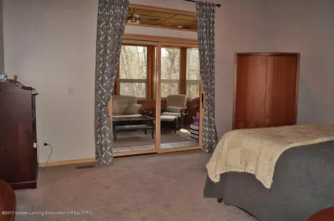 402 W Dill Dr, Dewitt, MI 48820 photo 18
