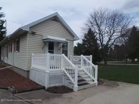 1200 E State Rd, Lansing, MI 48906 photo 3
