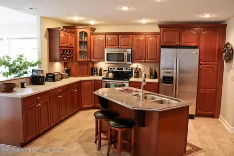 1311 Poppy Ln, Dewitt, MI 48820 photo 16