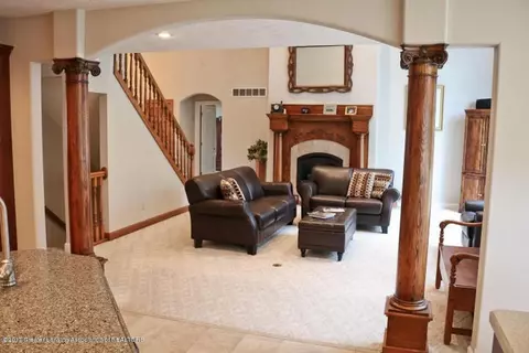 1311 Poppy Ln, Dewitt, MI 48820 photo 17