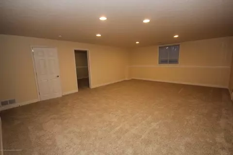 2475 Julie Way, Dewitt, MI 48820 photo 17