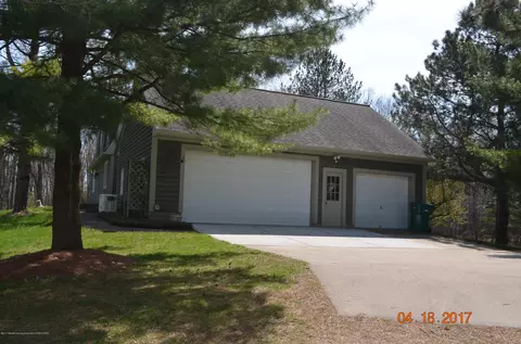 5805 Shoeman Rd, Haslett, MI 48840 photo 3