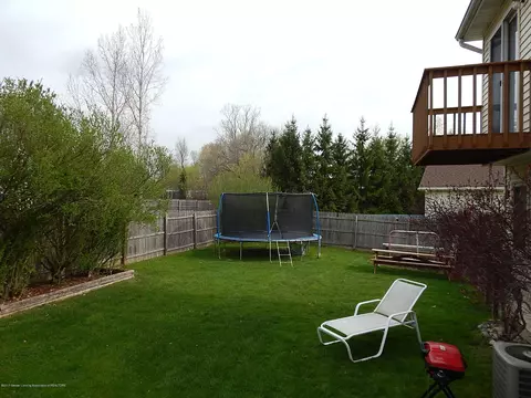 2410 Skye Rd, Lansing, MI 48911 photo 18