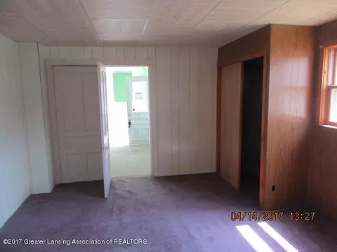 131 E Clinton St, Ovid, MI 48866 photo 6