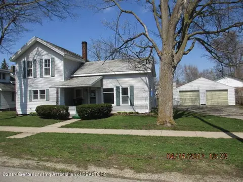 131 E Clinton St, Ovid, MI 48866 photo 1