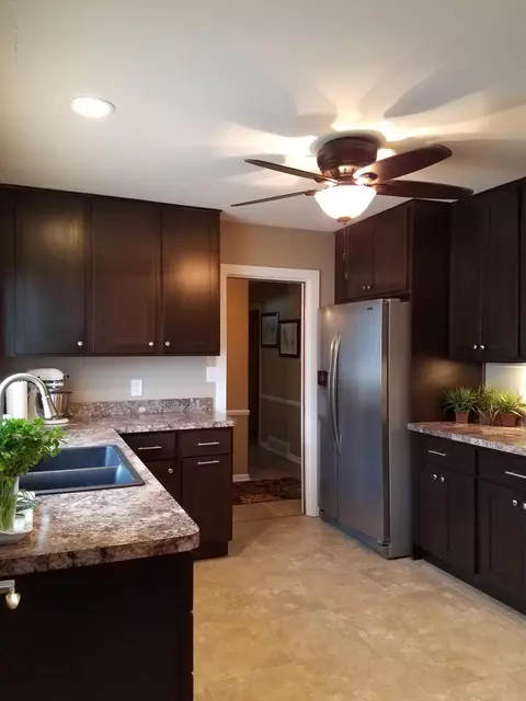 1369 Biscayne, Haslett, MI 48840 photo 2