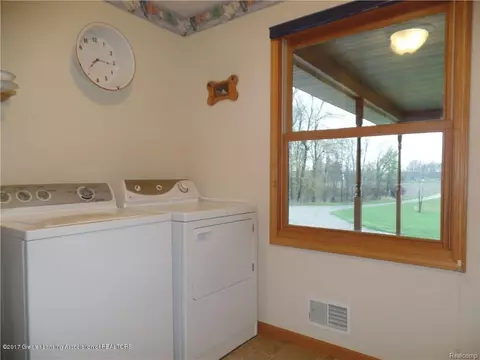 2110 Braden Rd, Perry, MI 48872 photo 23