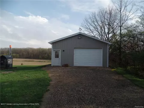 2110 Braden Rd, Perry, MI 48872 photo 6