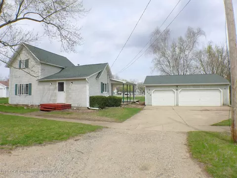 200 W Cook St, Maple Rapids, MI 48853 photo 1