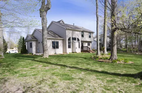 2157 Beechnut Trl, Holt, MI 48842 photo 42