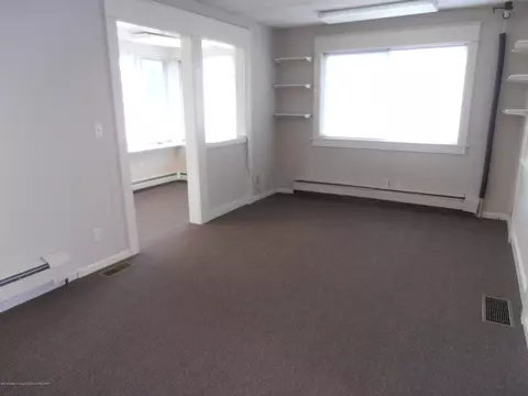 2126 Aurelius Rd, Holt, MI 48842 photo 4