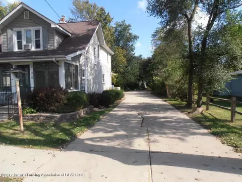 2126 Aurelius Rd, Holt, MI 48842 photo 10