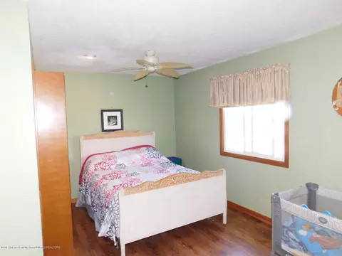 1940 Carson St, Lansing, MI 48911 photo 17