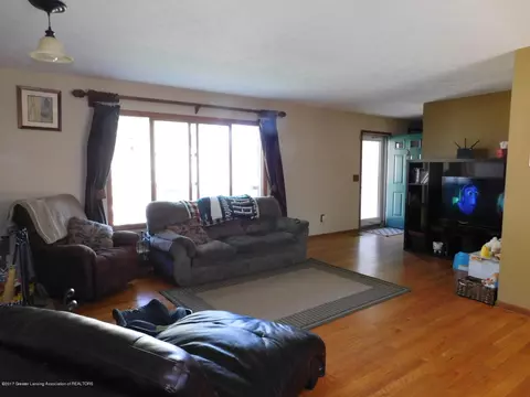 1940 Carson St, Lansing, MI 48911 photo 12