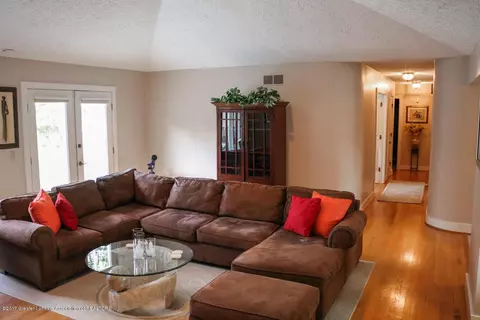 2170 Long Leaf Trl, Okemos, MI 48864 photo 15