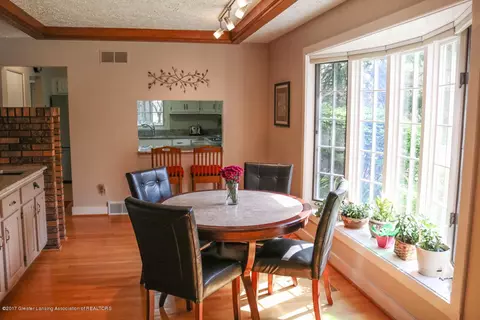 2170 Long Leaf Trl, Okemos, MI 48864 photo 27