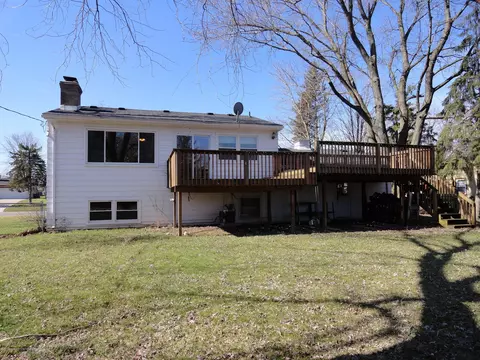 2104 Webster Rd, Lansing, MI 48917 photo 5