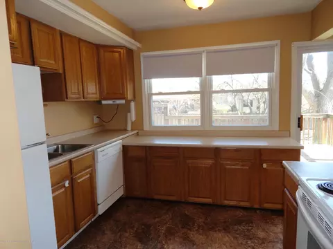 2104 Webster Rd, Lansing, MI 48917 photo 11